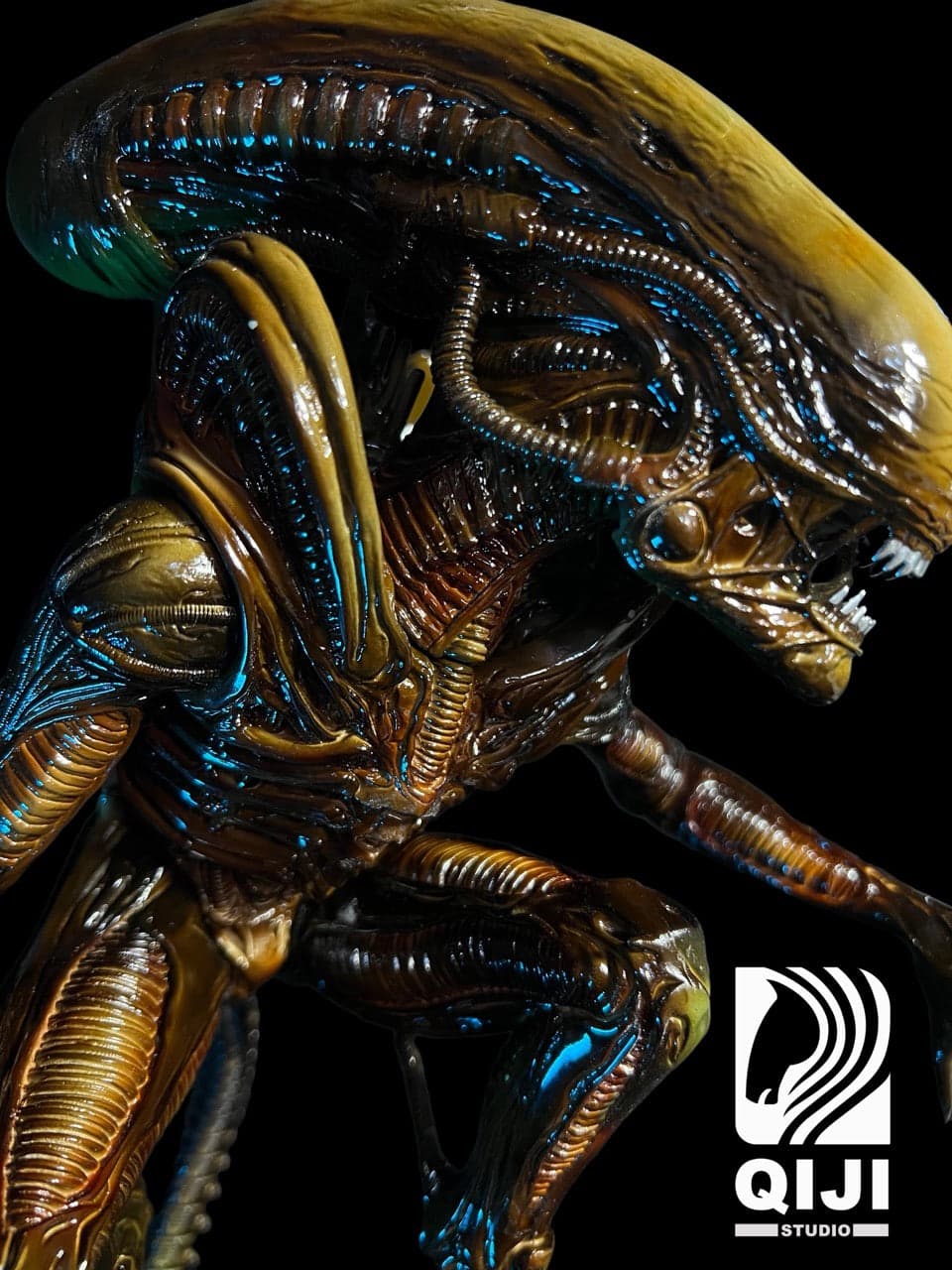 Alien QiJi Studio Alien 5