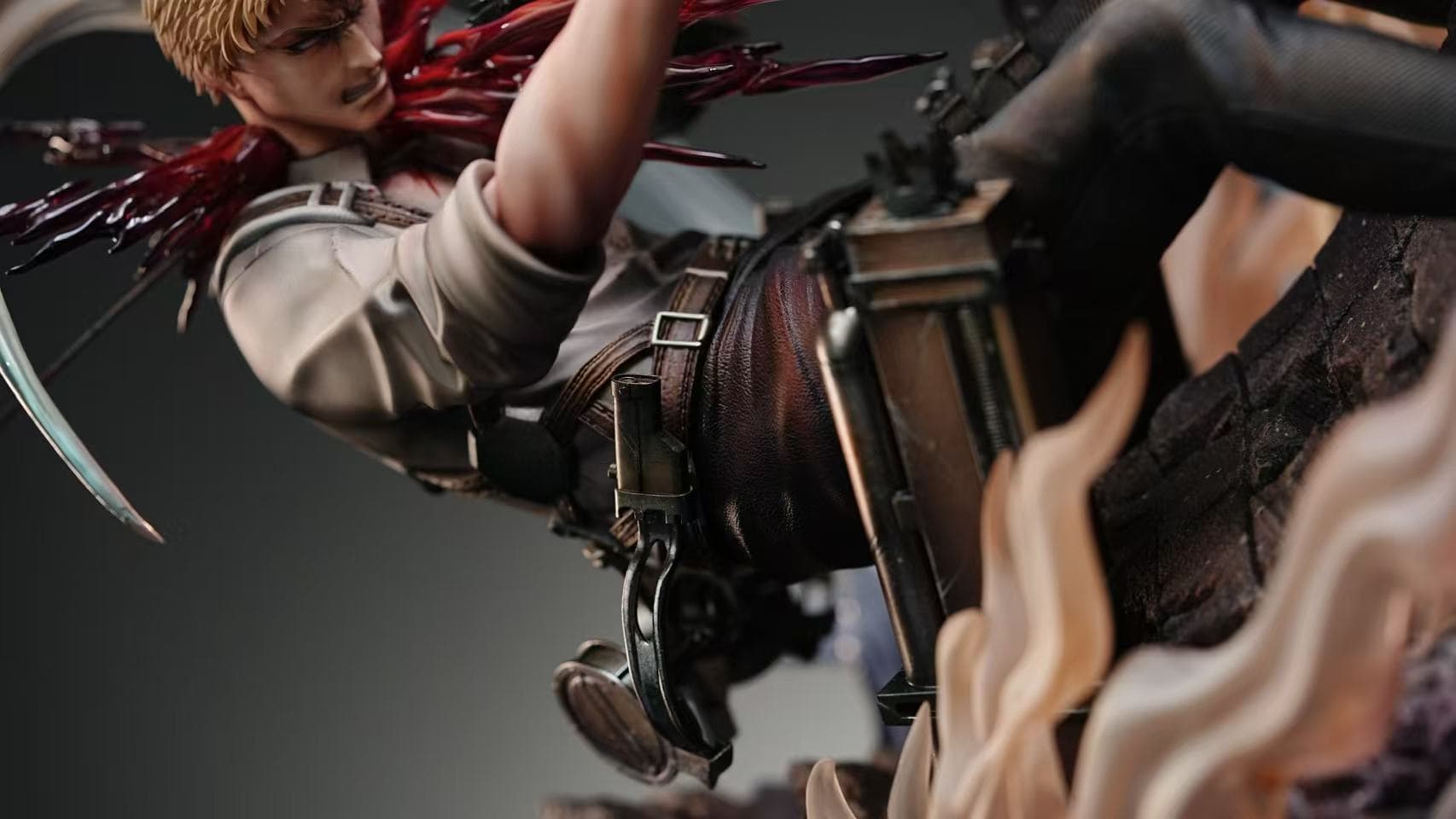 Attack on Titan Sure Studio Levi vs Reiner 5