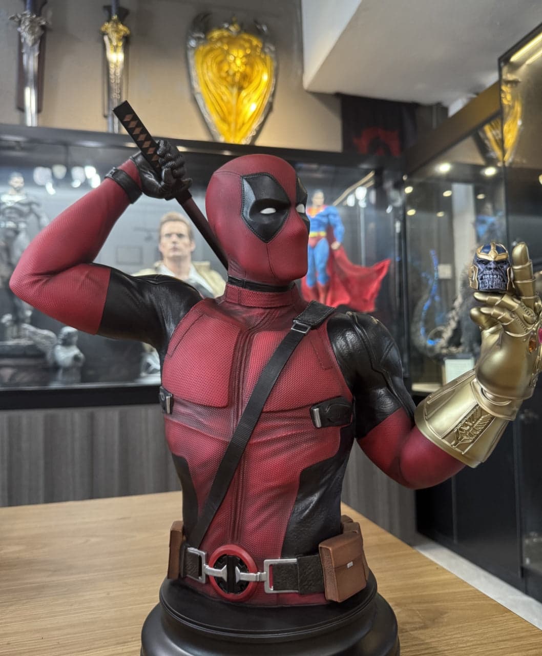 Deadpool Pin Jiang Iron Studio Deadpool MQ060 Bust 2