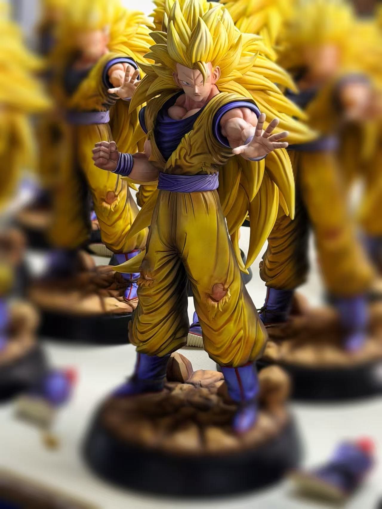 Dragon Ball LP Studio SSJ3 Goku 1