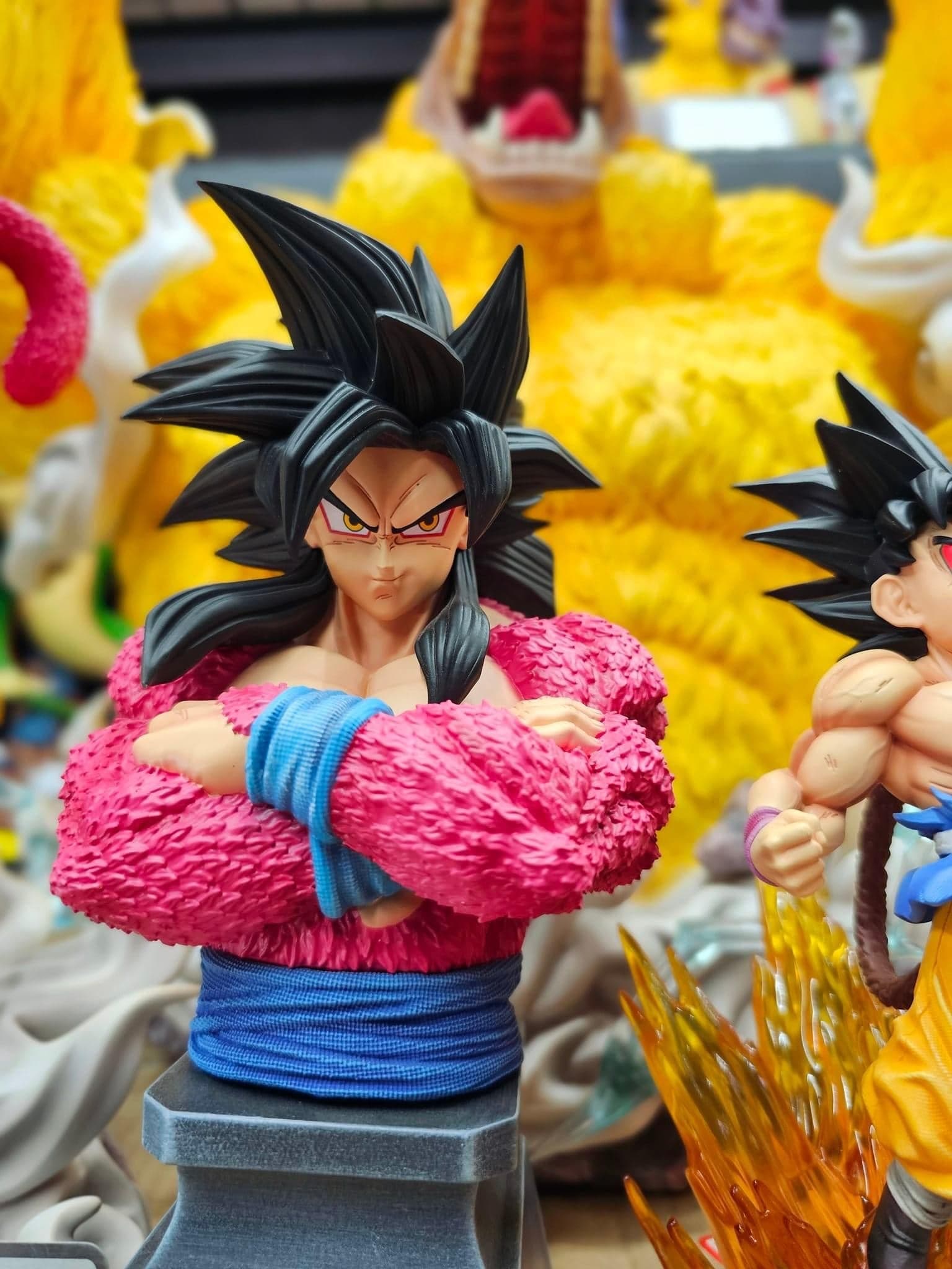 Dragon Ball SHK Studio Oozaru Goku SSJ4 Great Ape Lifetime 4