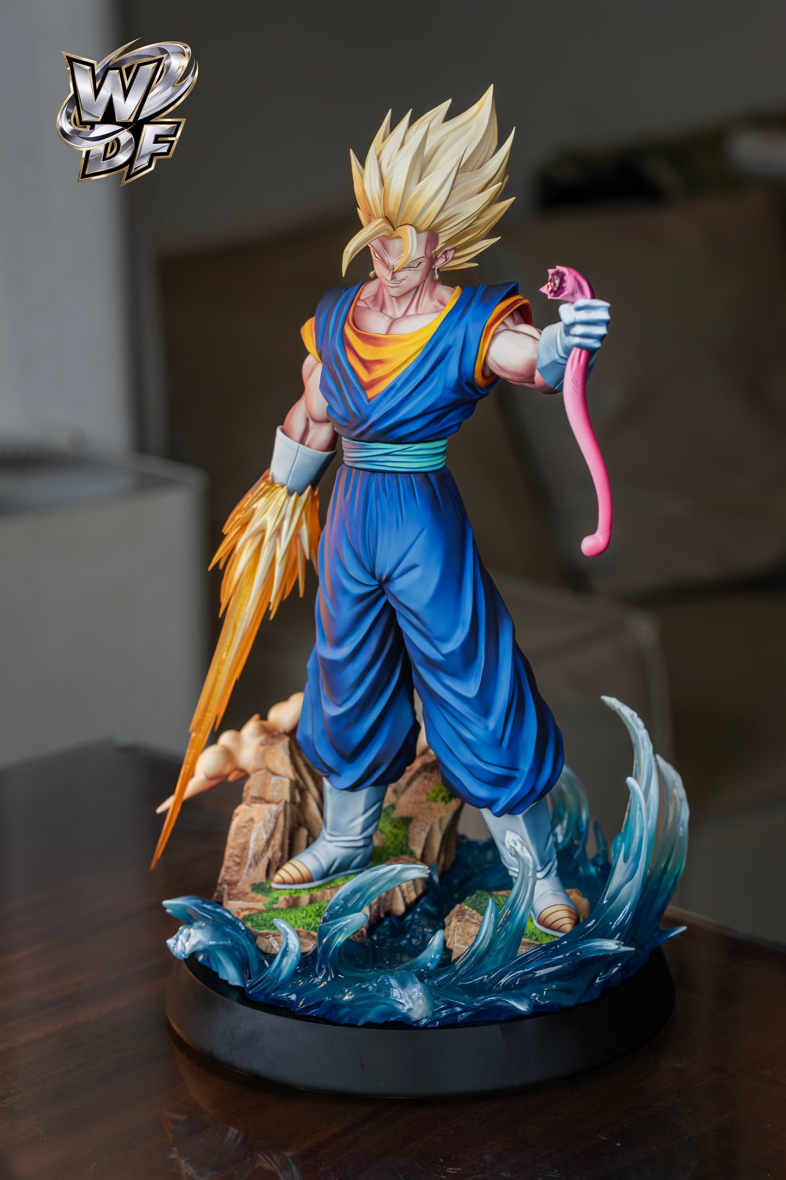 Dragon Ball WDF Studio Vegito 3