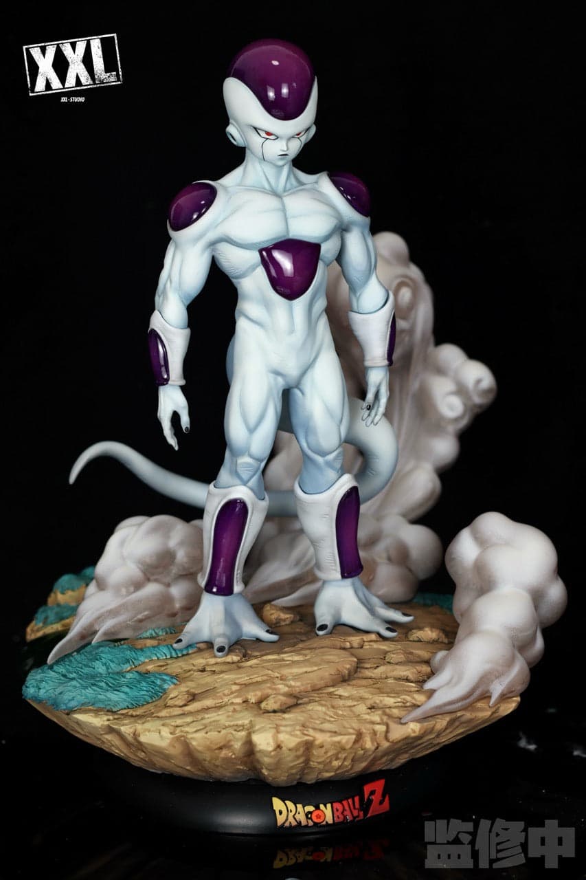 Dragon Ball XXL Studio Frieza 4