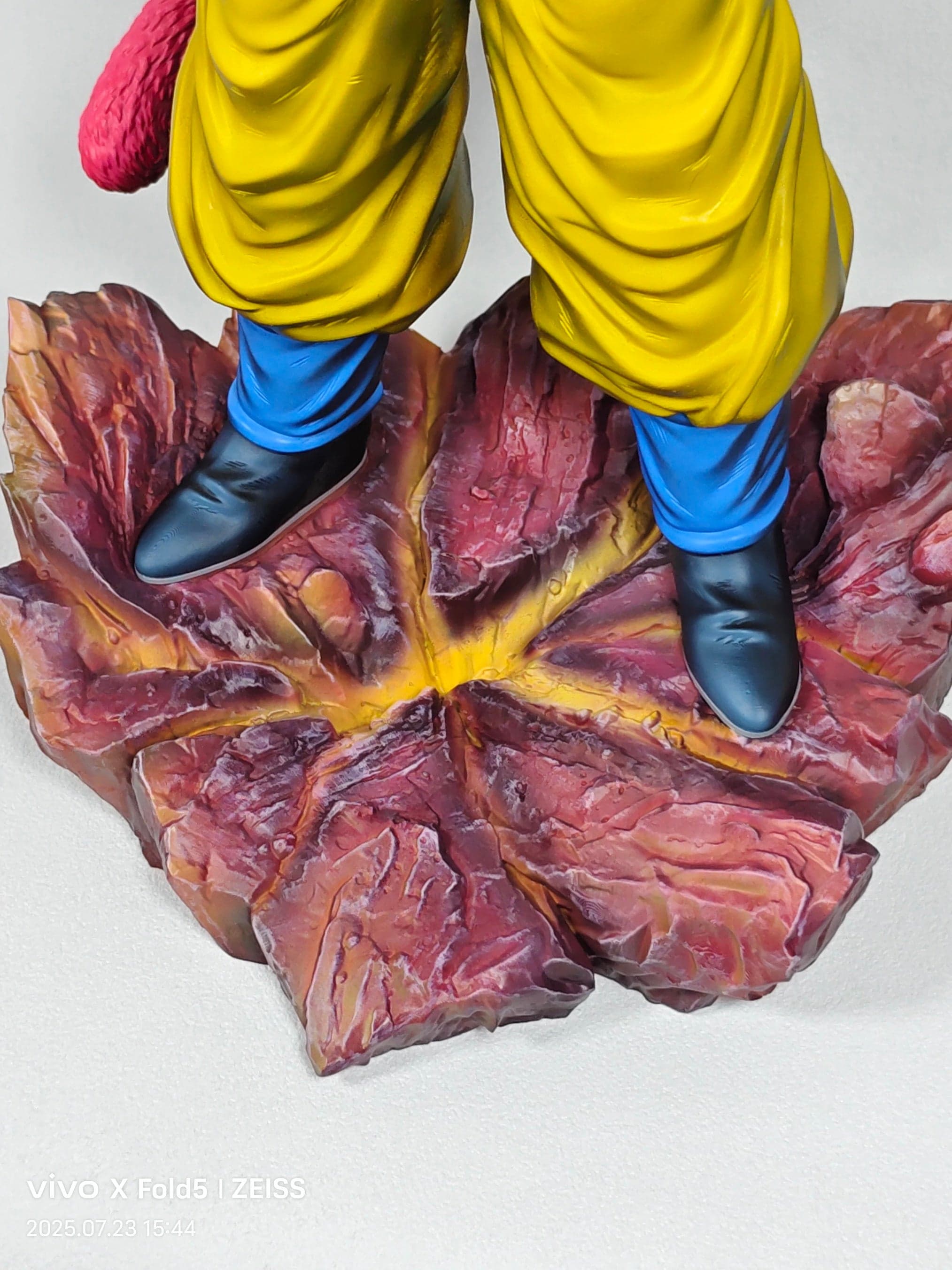 Dragon Ball Yun Ji Studio SS4 Goku 4