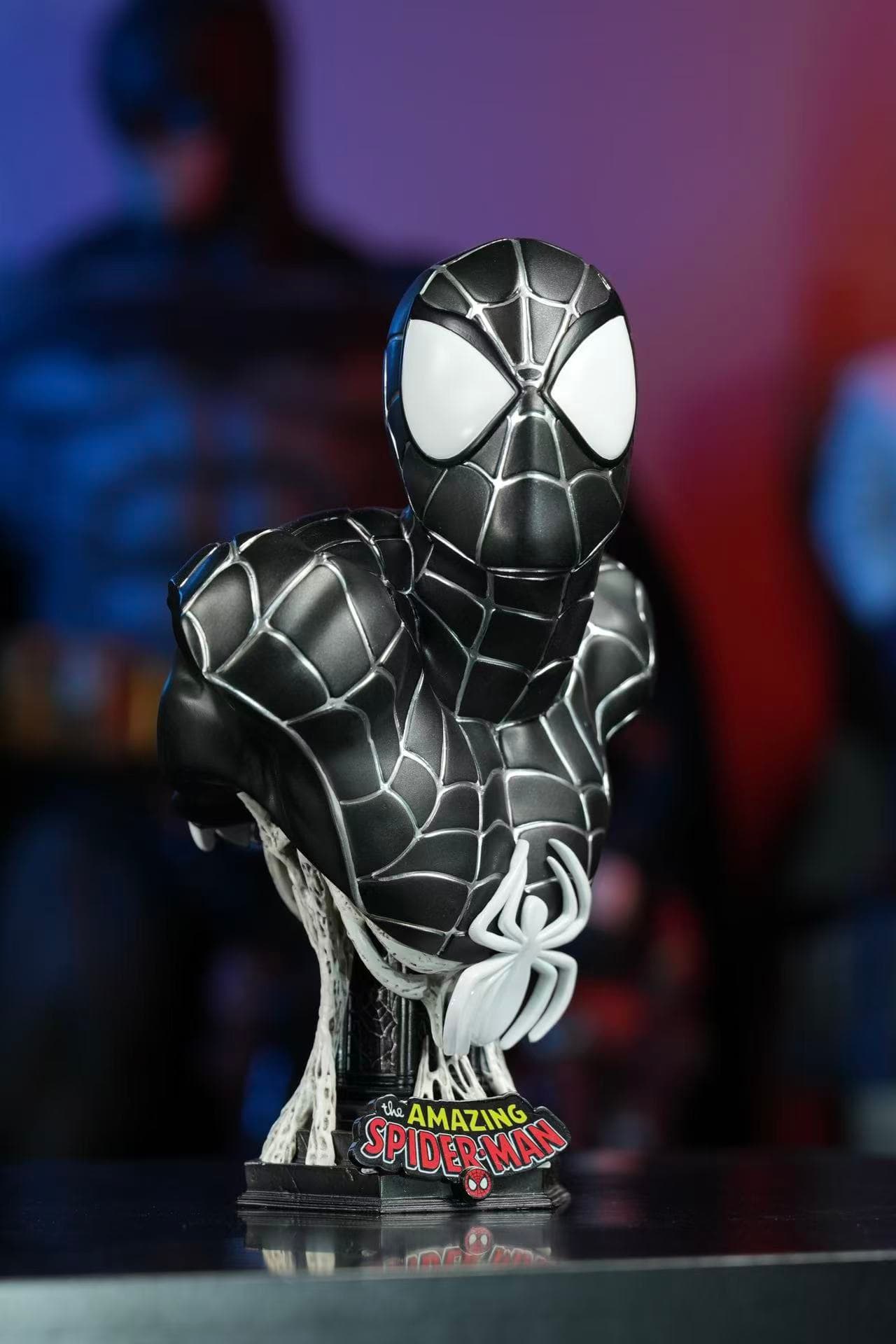 Marvel 3109 Studio Spider Man Bust 4