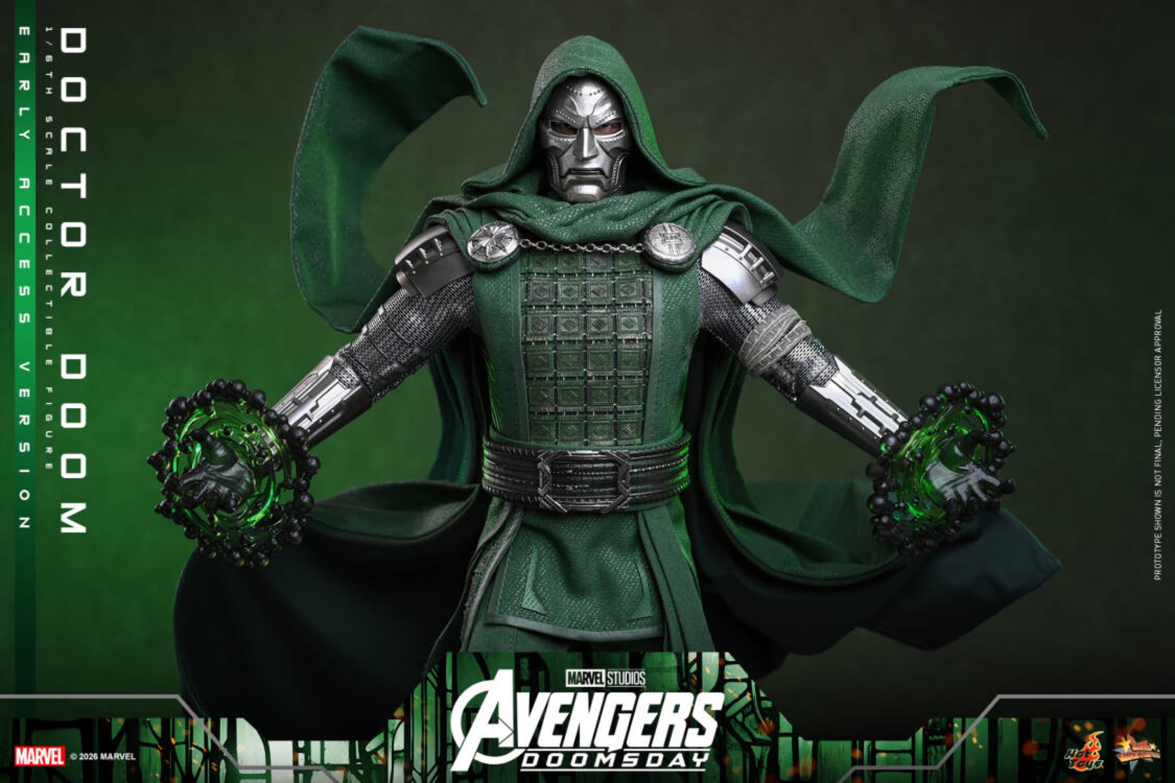 Marvel Hot Toys Doctor Doom 4