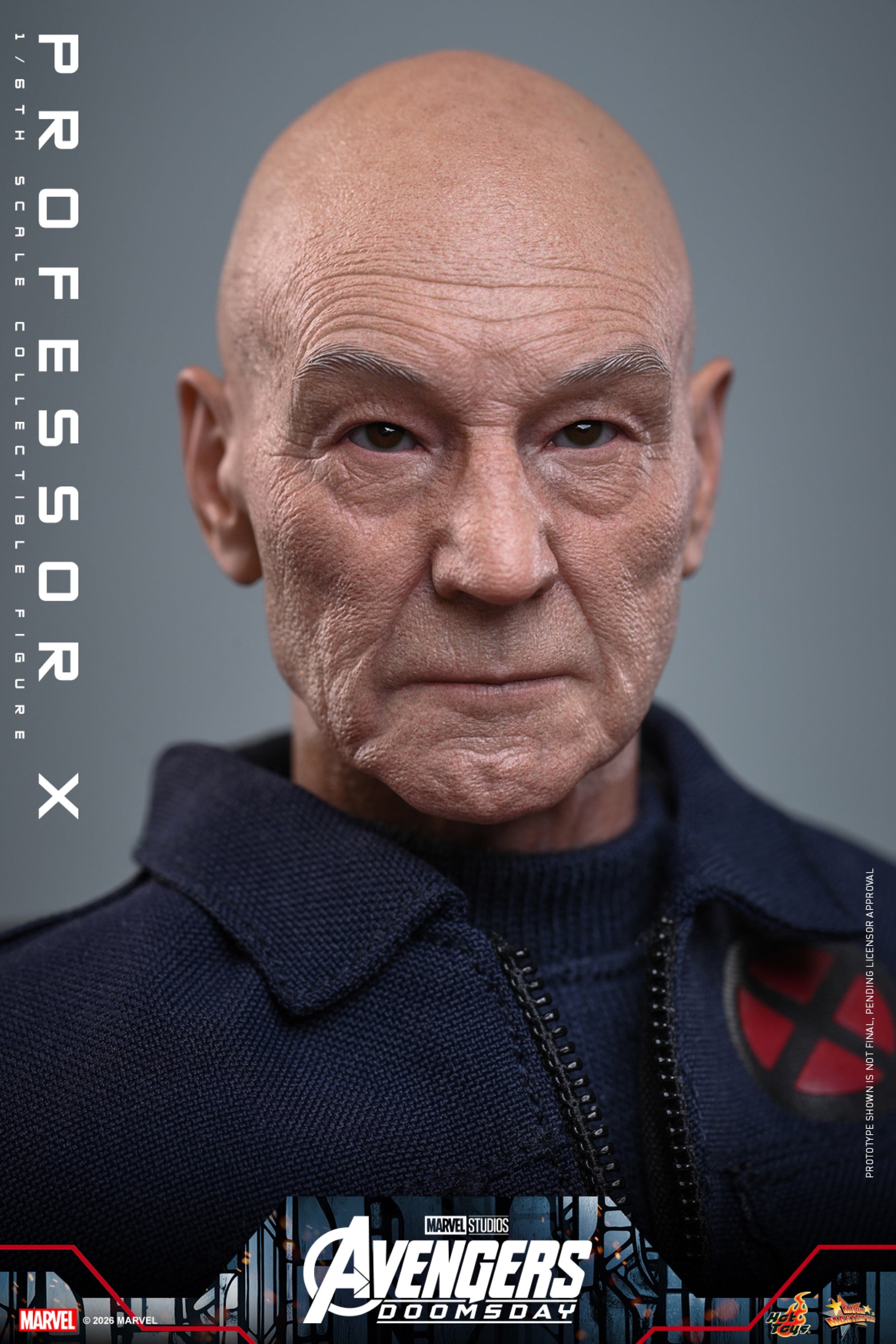 Marvel Hot Toys Professor X 4