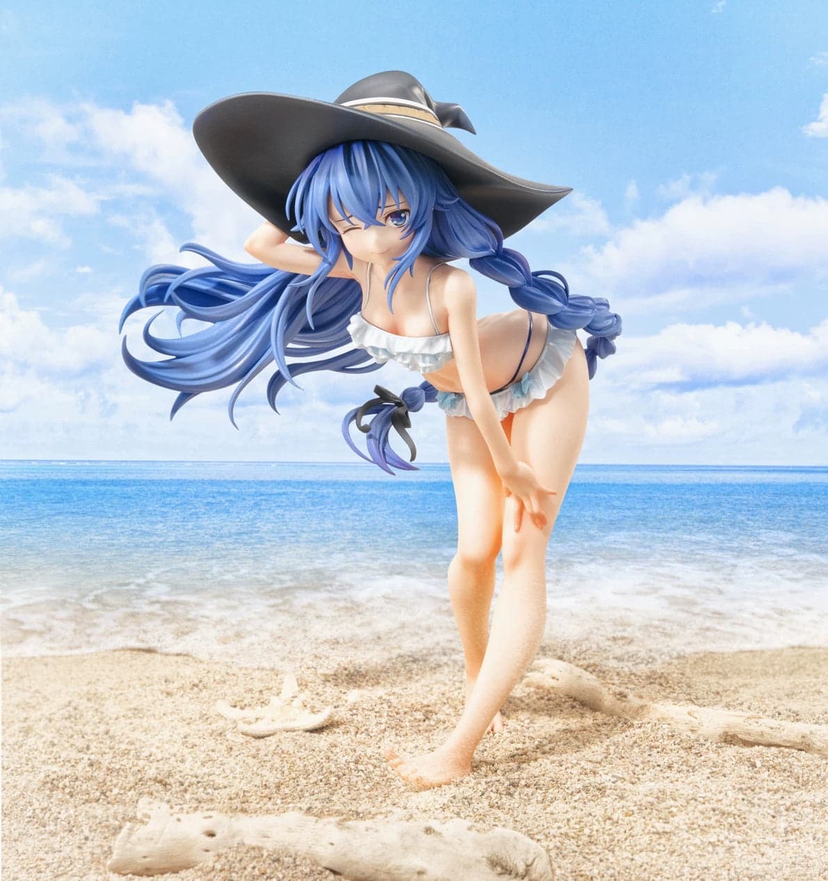 Megahouse Studio Roxy Migurdia 1