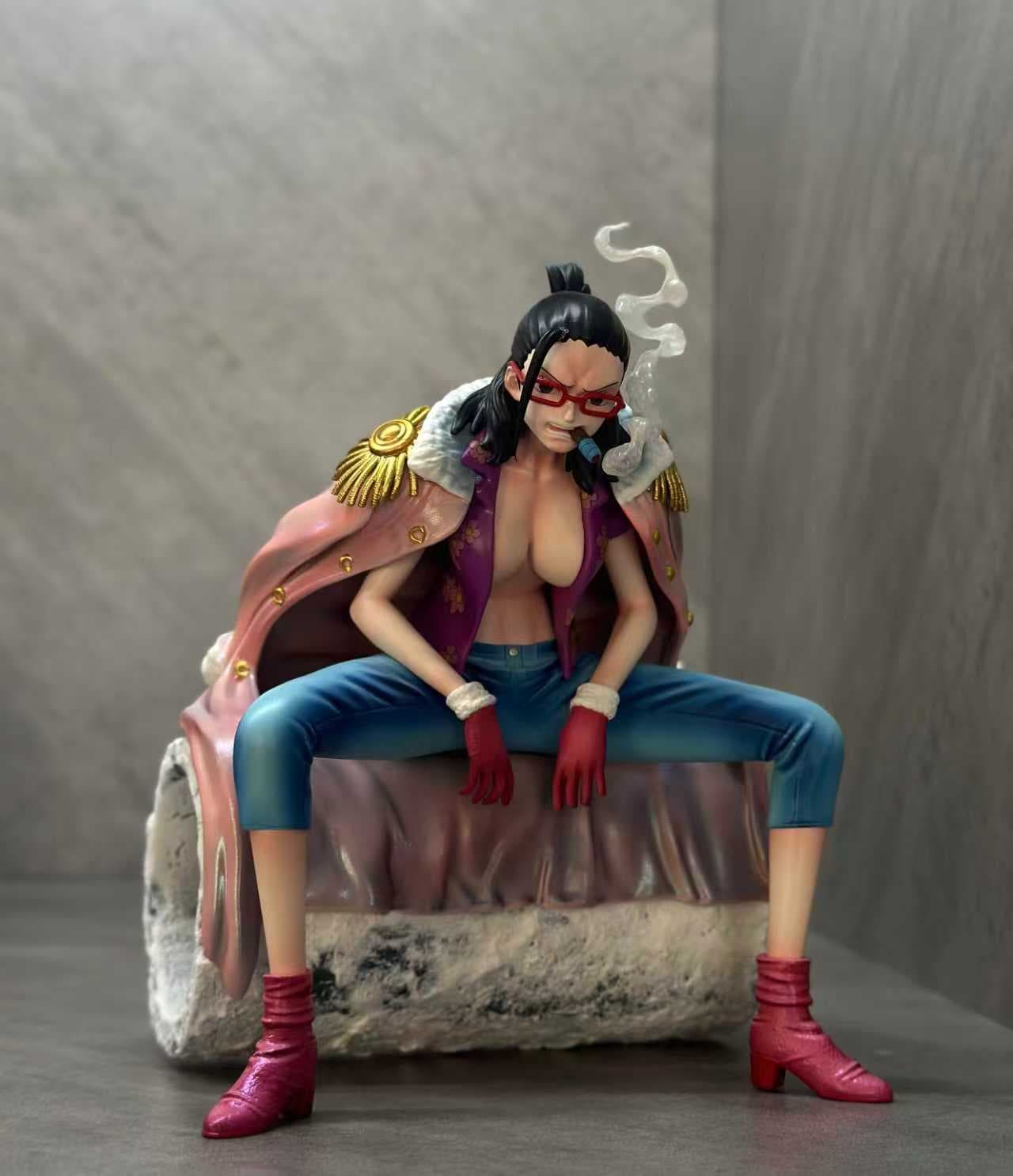 One Piece DX Studio Tashigi 1