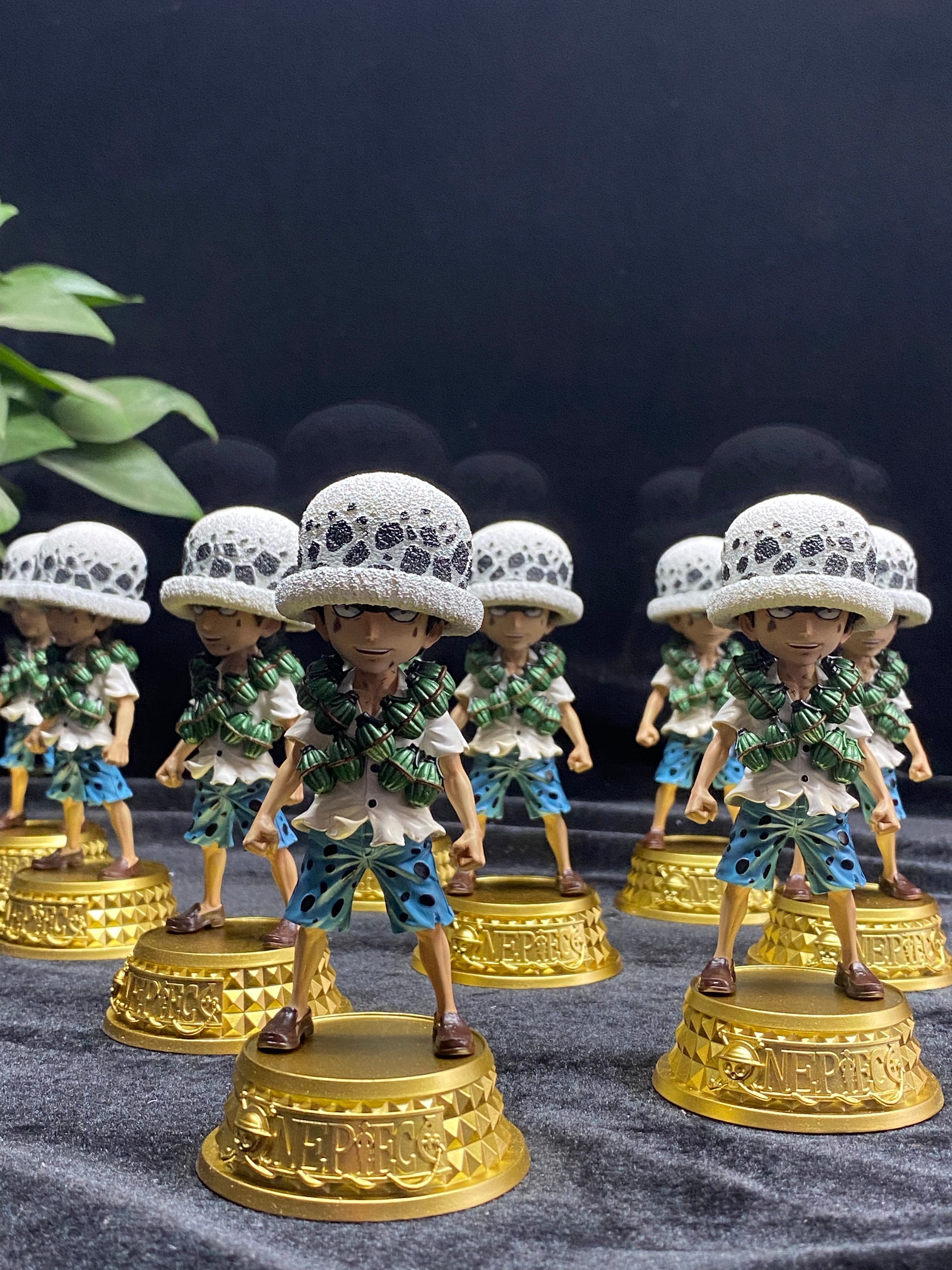 One Piece Monkey D Studio Kid Law 1