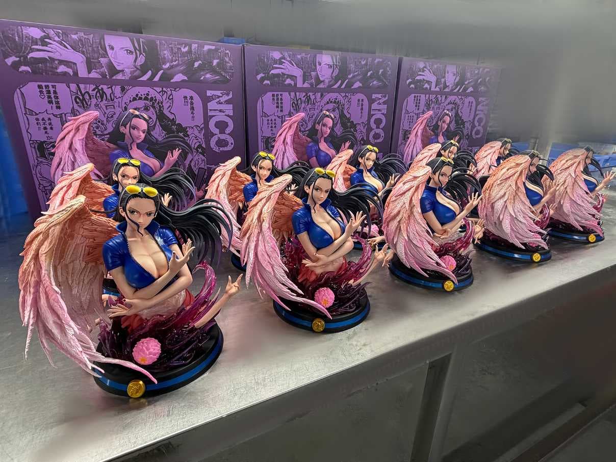 One Piece UNO Studio Nico Robin 1