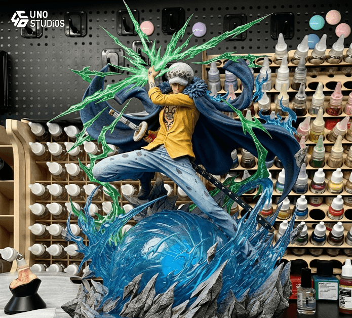 One Piece UNO Studio Trafalgar Law 2