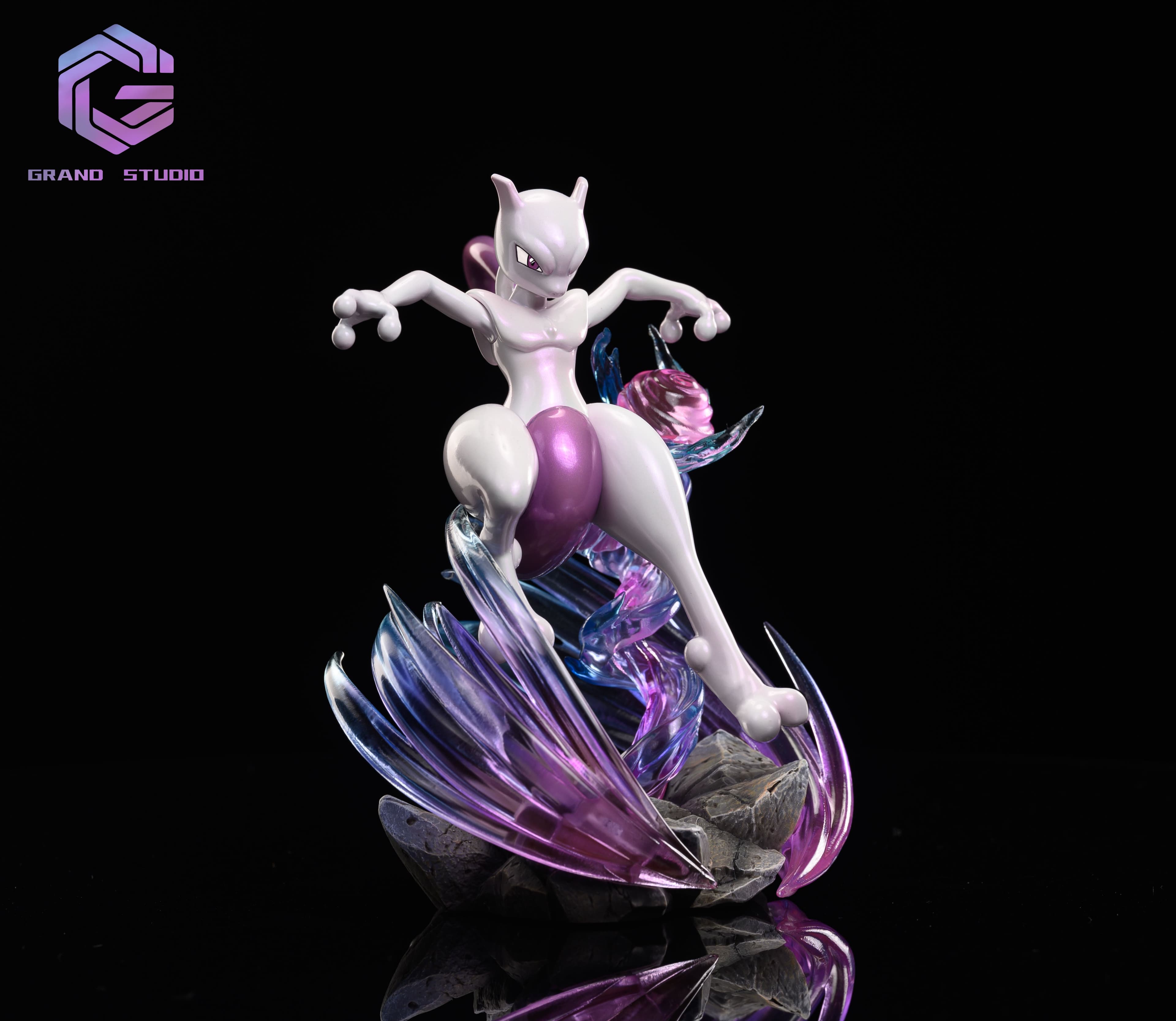 Pokemon GRAND Studio Mewtwo 3