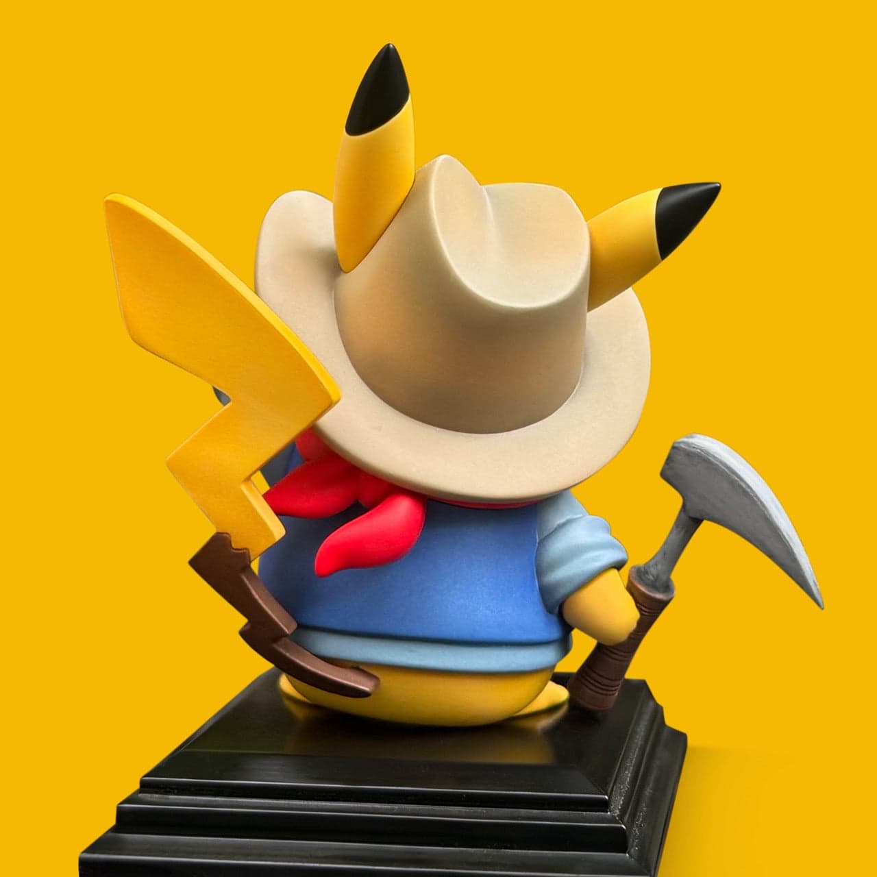 Pokemon Miumiu Studio Adventure Pikachu 5