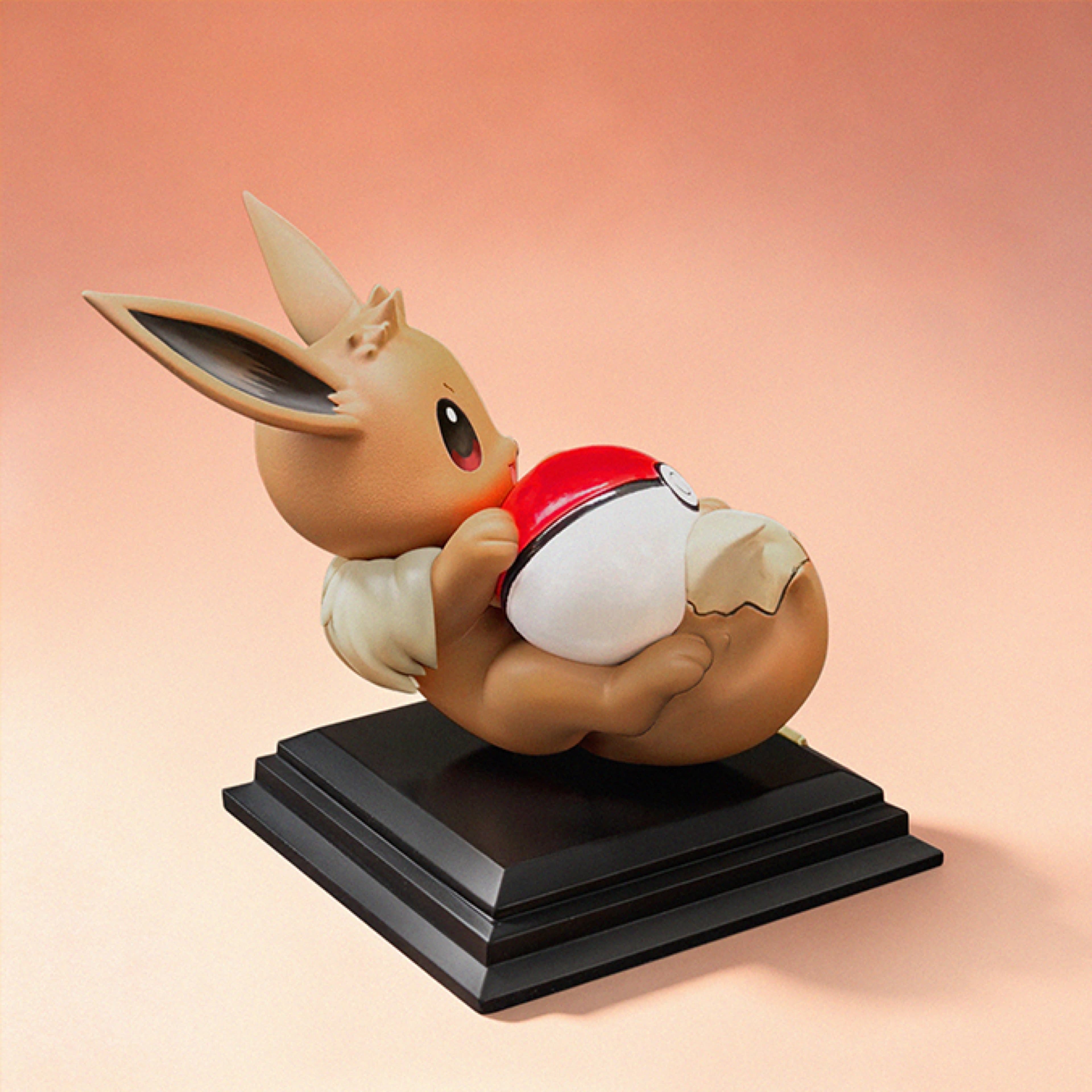 Pokemon Miumiu Studio Eevee 3