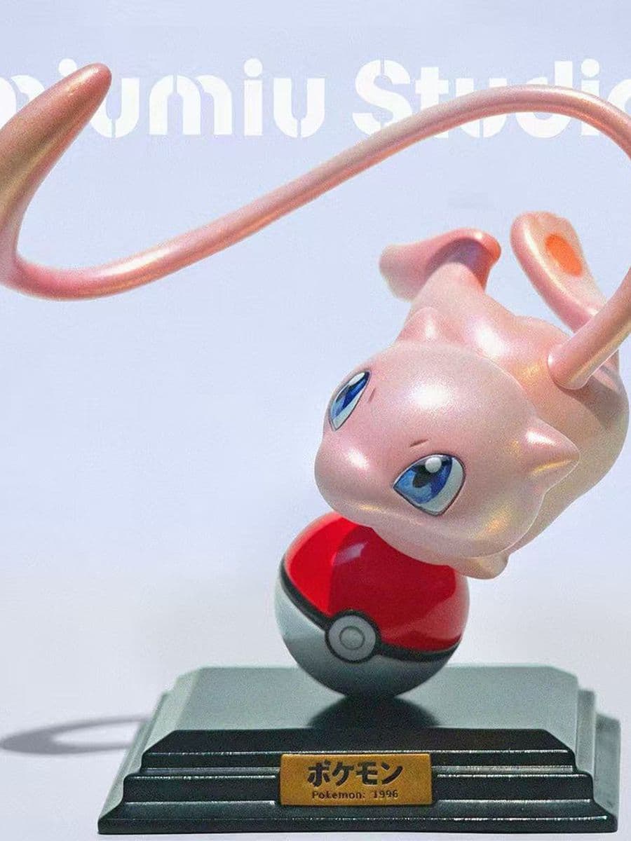 Pokemon Miumiu Studio Mew