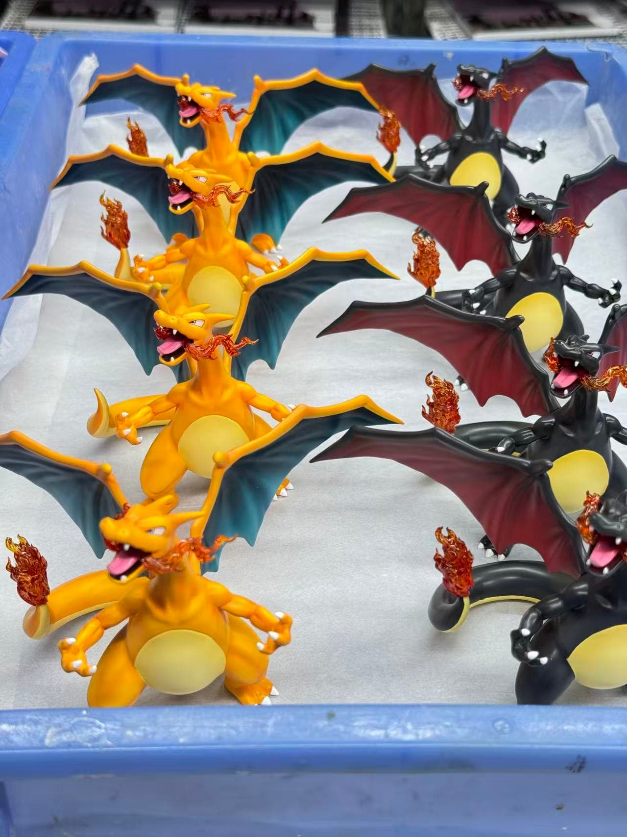 Pokemon MXS Studio Charizard 1