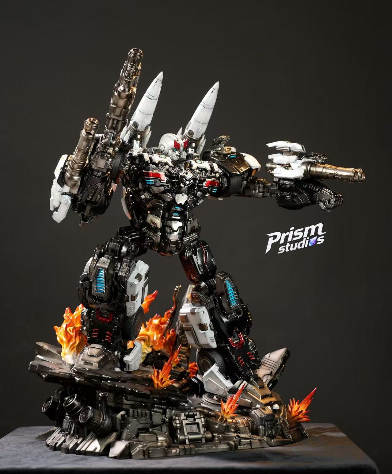 Transformers Prism Studio Police Car Robot Prowl 3