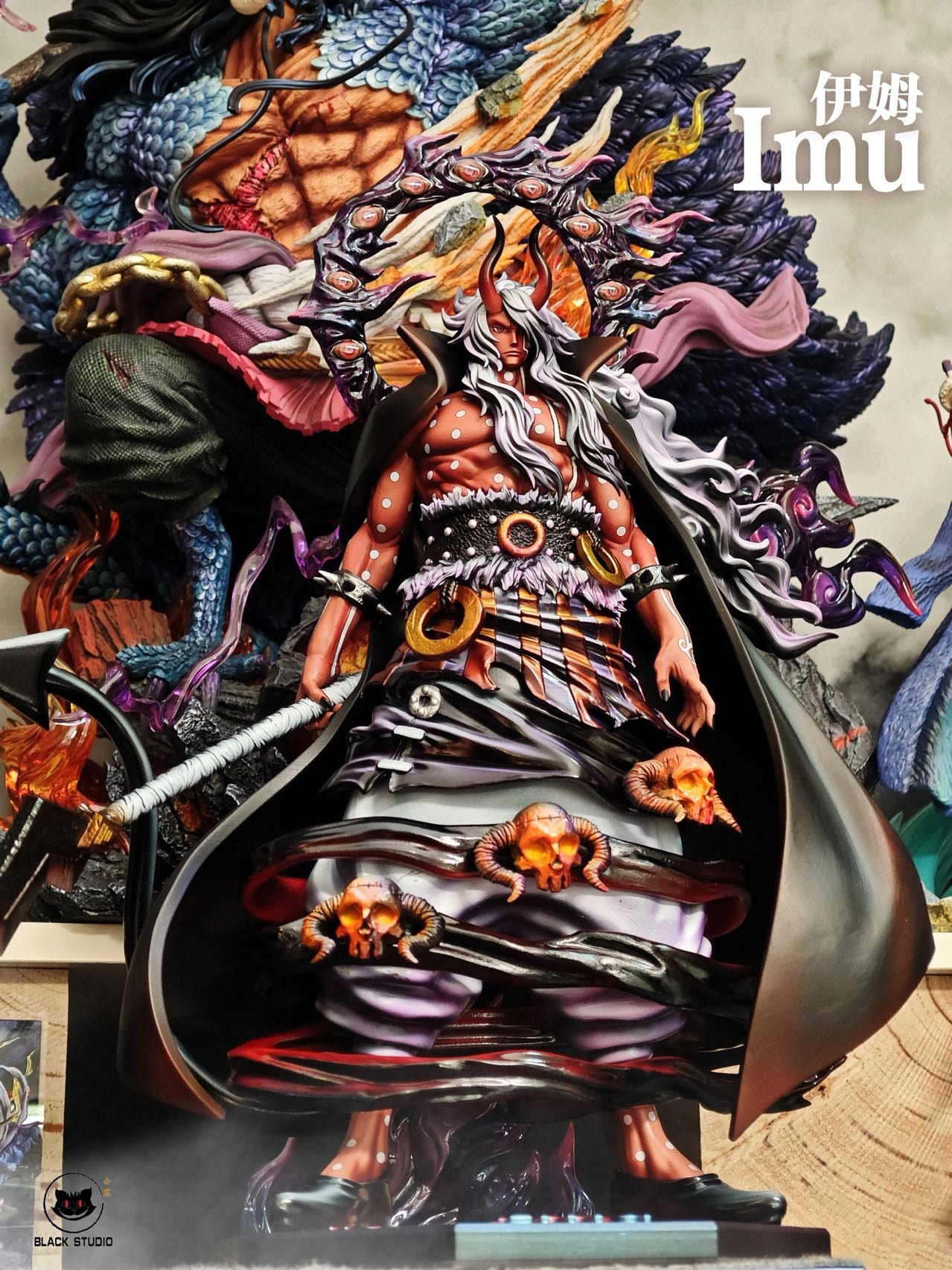 One Piece Black Studio Imu Nerona