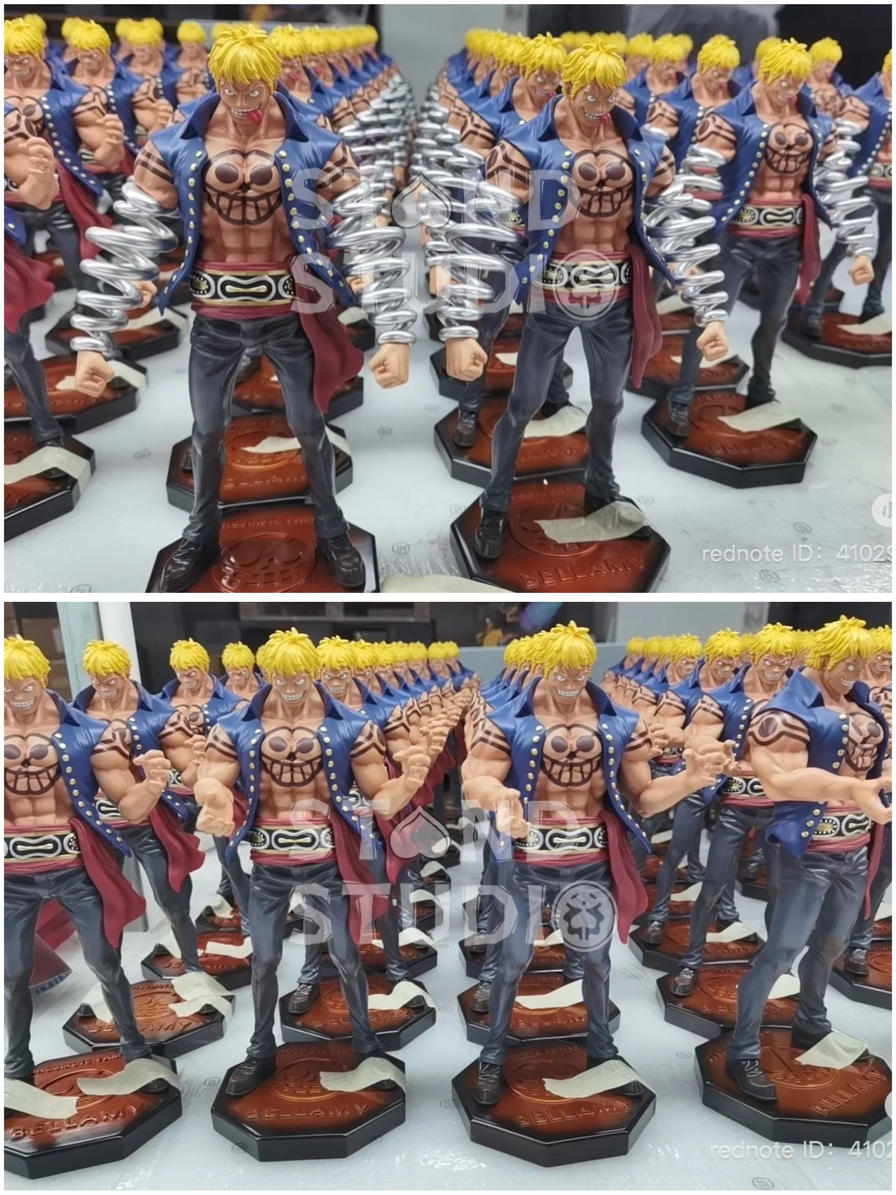 One Piece Stand Studio Bellamy