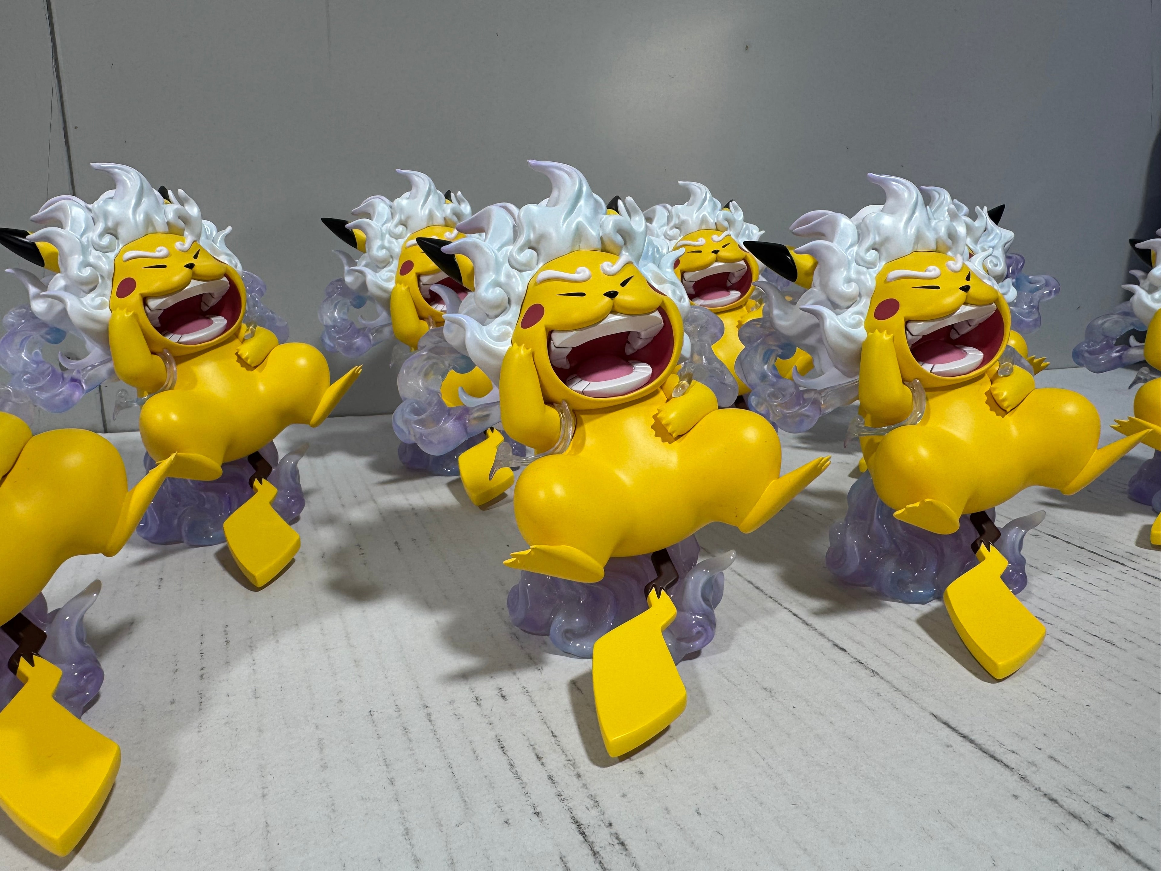 Pokemon Niuzi Studio Nika Pikachu