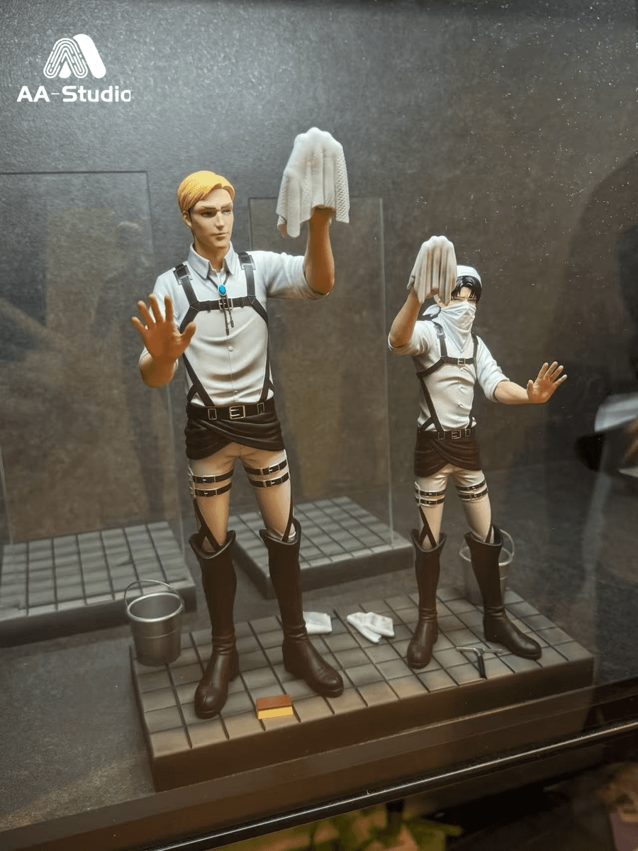 Attack On Titan AA Studio Levi x Erwin Cleaning Glass