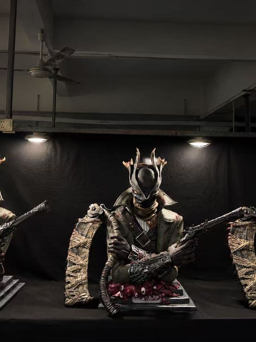 Bloodborne Panda Studio Meat Saw x Hunter Pistol Hunter Bust