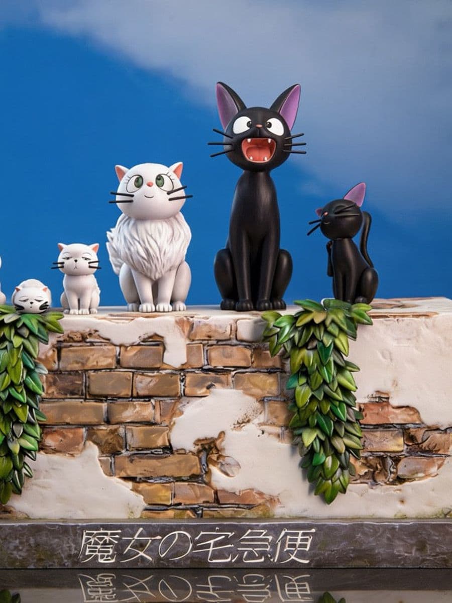 Kikis Delivery Service Cake Studio Jijis Family