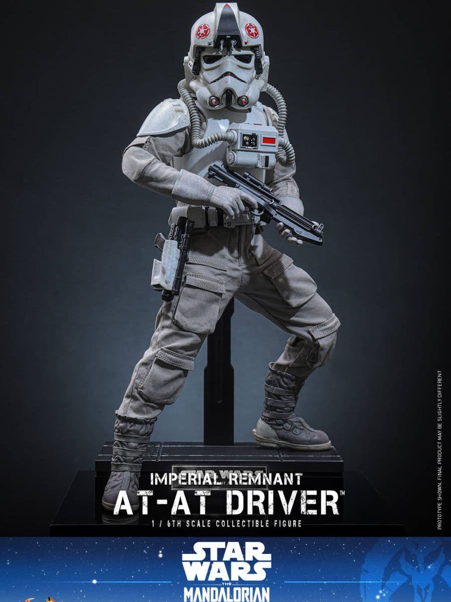 Star Wars The Mandalorian x GrogU Hot Toys Imperial Remnant AT AT Driver