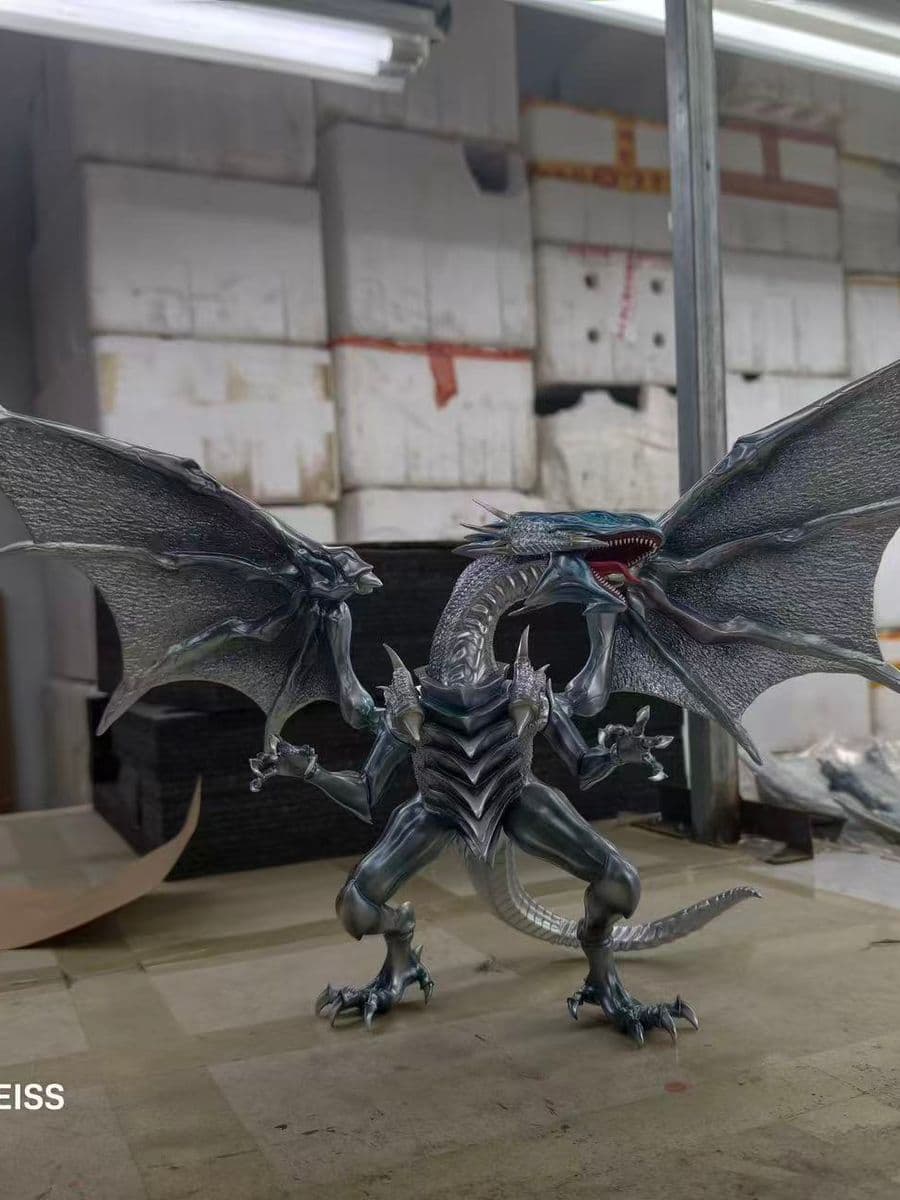 Yu-Gi-Oh! KING Studio Blue-Eyes White Dragon x Red-Eyes Black Dragon